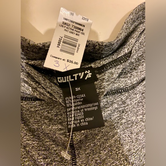 🆕Women’s plus grey leggings with pockets size 3X - Picture 8 of 13